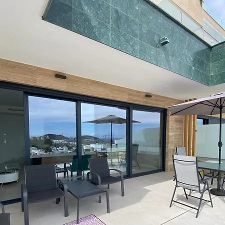 Sea View Mountain Duplex Near Benidorm *